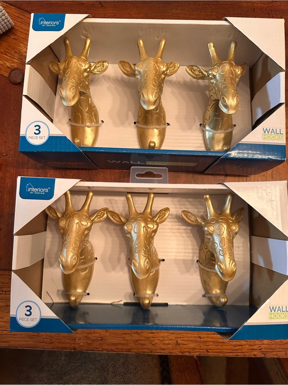 Gold Giraffe Wall Hooks - Set of 6